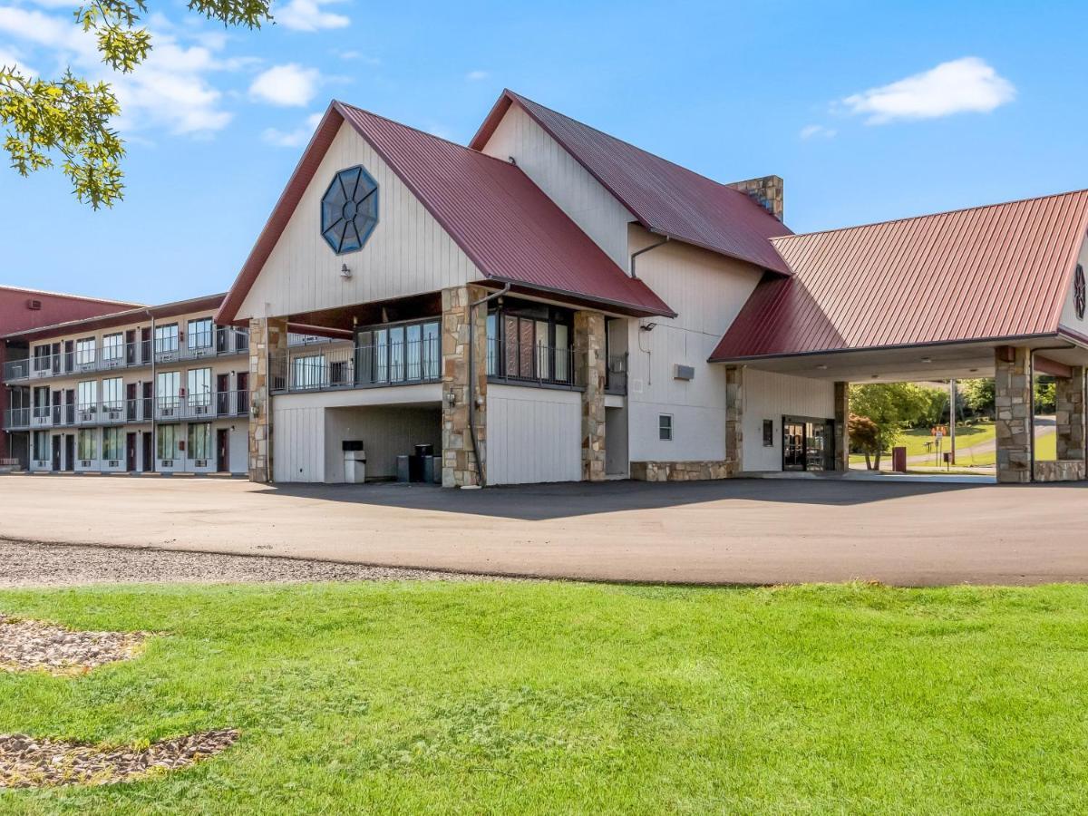 Red Roof Inn Dandridge Bagian luar foto