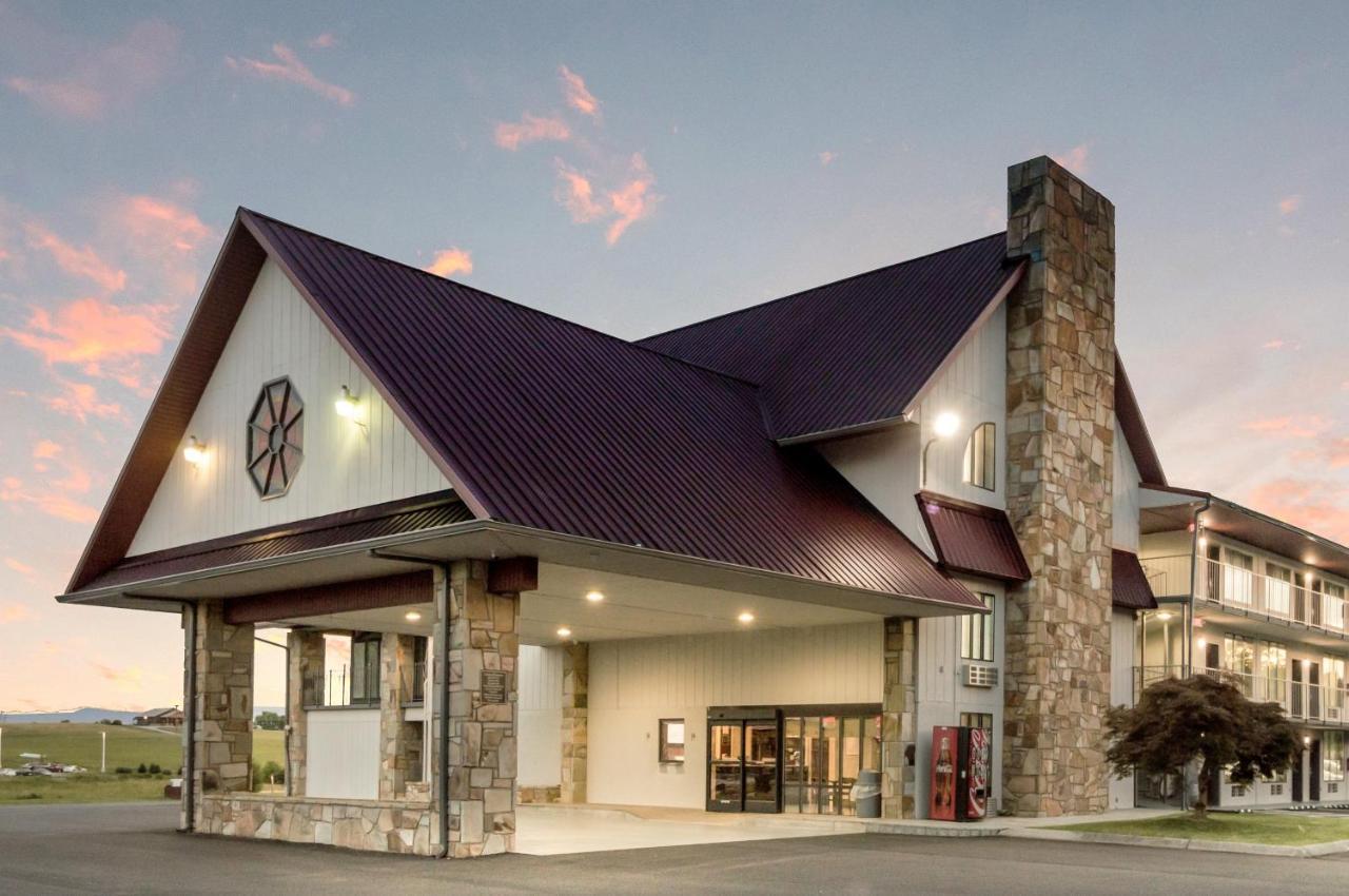 Red Roof Inn Dandridge Bagian luar foto